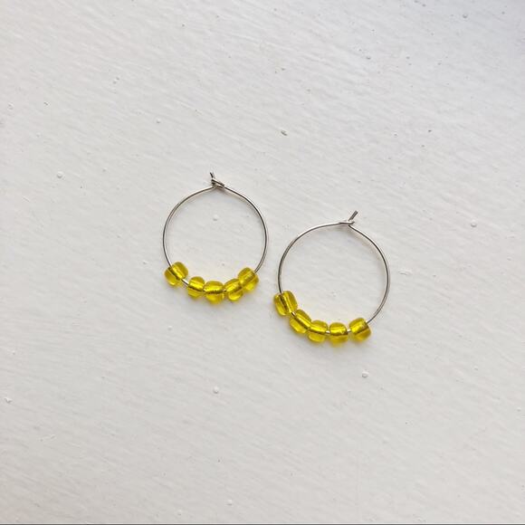 Deluxe bundle 9 pairs handmade silver beaded hoop earrings - Picture 5 of 11